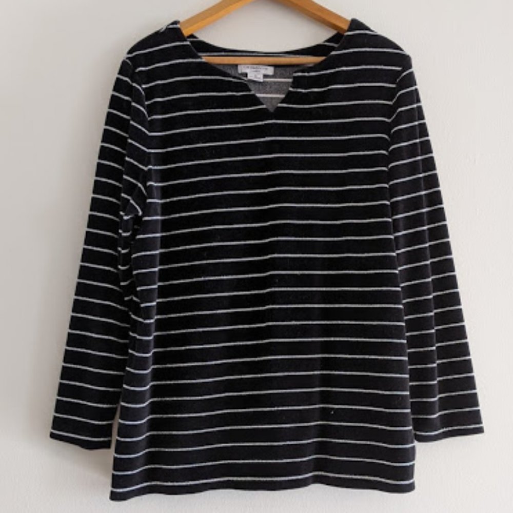Liz Claiborne Black and Silver Striped Shirt Sz 1X
